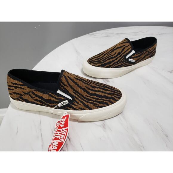 NEW Vans Zebra Woven Tiger Print Slip On SF Brown Sneaker SIZE MENS 8 /WOMEN 9.5 - Picture 2 of 7